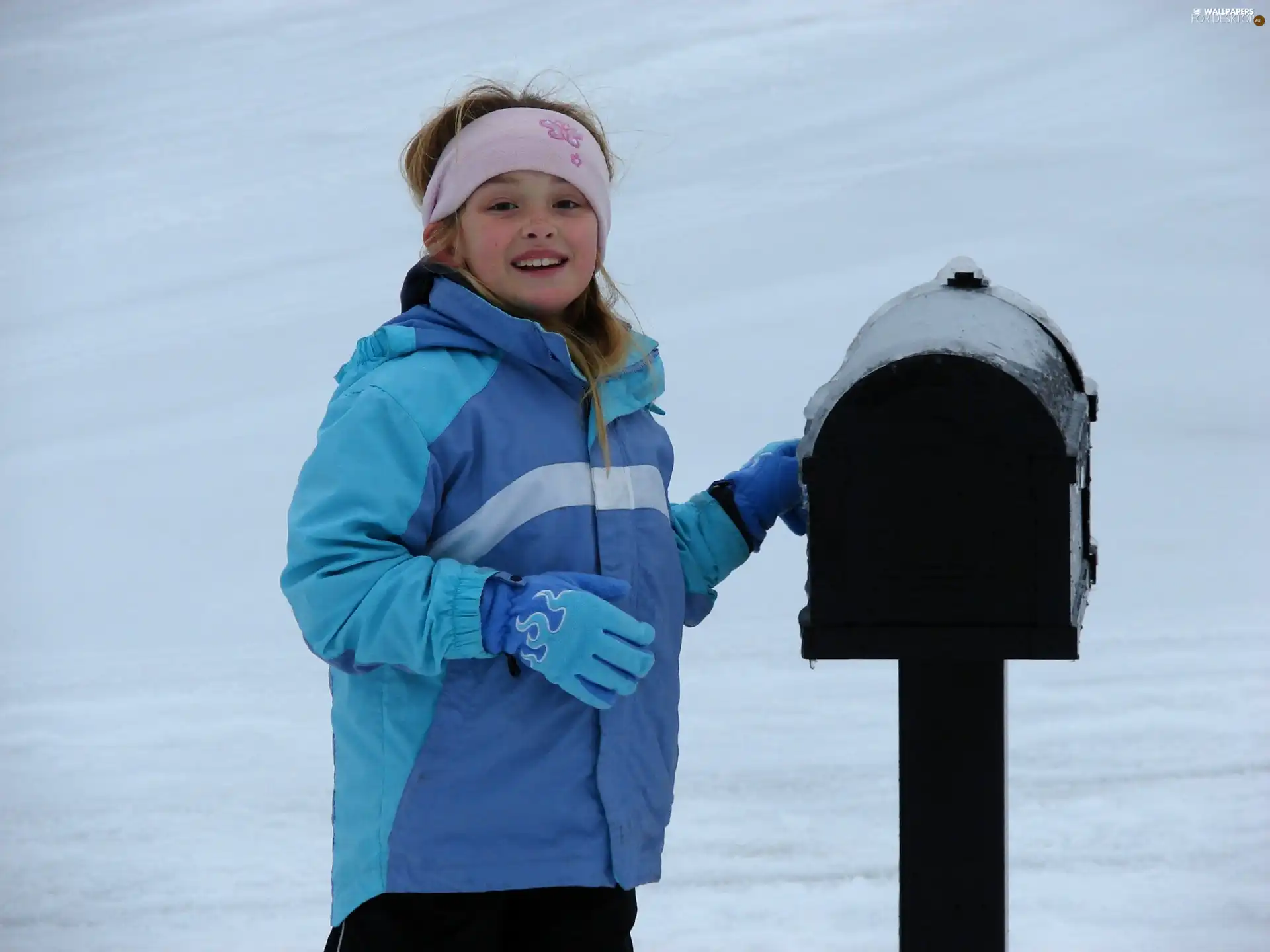 box, Mail, winter, Smile, girl