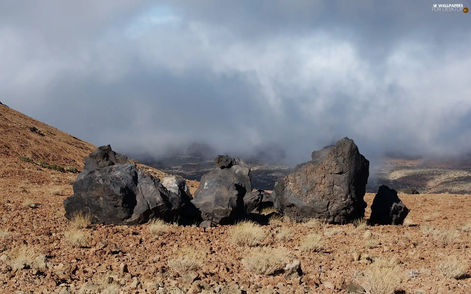 gravel, clouds, Clumps, grass, rocks