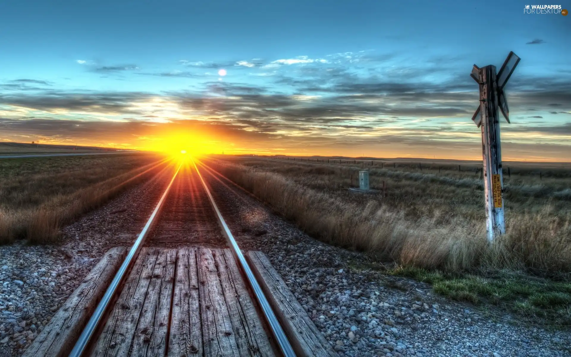 sun, ##, road, Sky, Sign, west, field, clouds